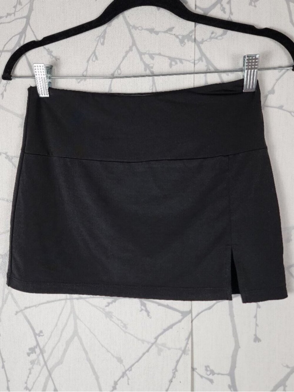 White Fox Black Slinky Stretch Jersey Knit Mini Skort
